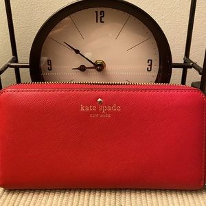 Kate Spade ♠️ zip continental wallet